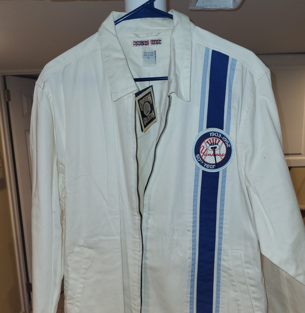 White and Blue Men's Lightweight Jacket